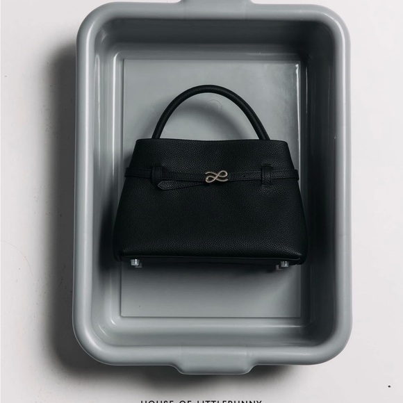 Black Satchel with Sleek Modern Design - Picture 3 of 6